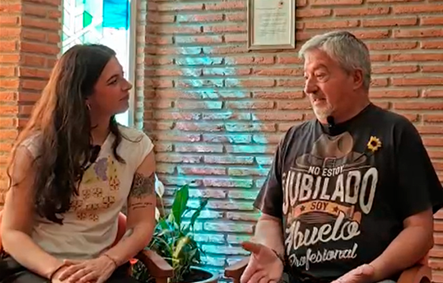 Ela por Juan Carrasco